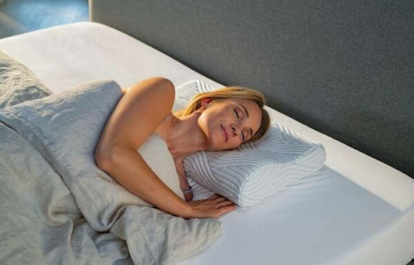 TEMPUR Original Pillow with SmartCool Technology5 TEMPUR ORIGINAL PILLOW WITH SMARTCOOL TECHNOLOGY